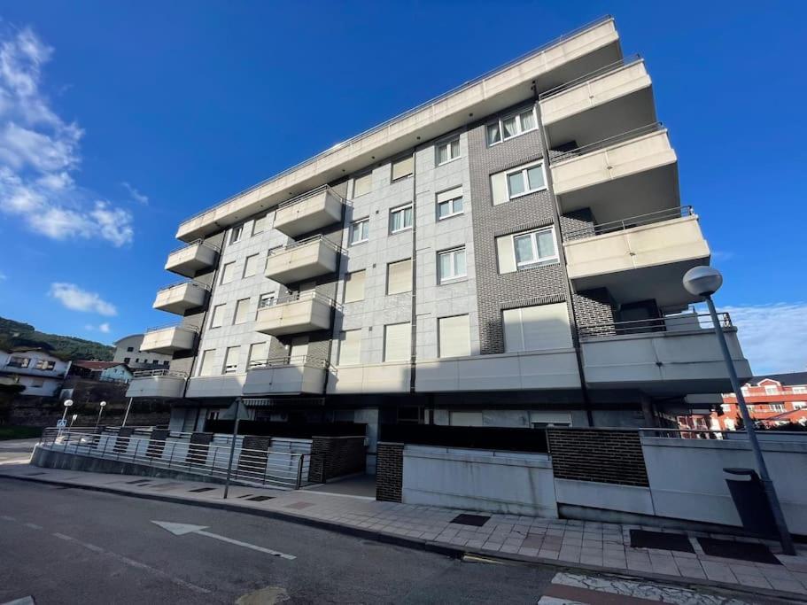 קסטרו אורדיאלס Apartamento Centro Con Garaje מראה חיצוני תמונה